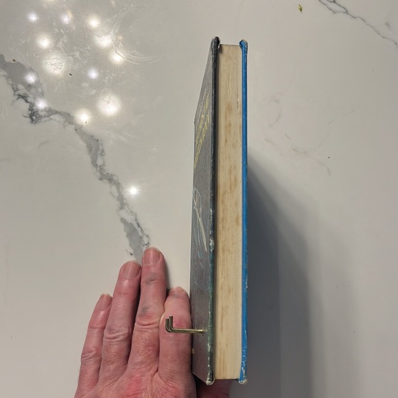 Hardy Boys book key rack - Picture 3 of 3